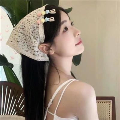 游艇藏春